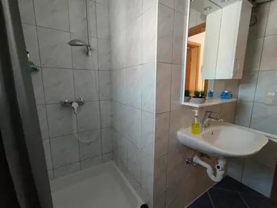 Kupaonica u objektu VILLA VENDULA, 60 metrů od moře