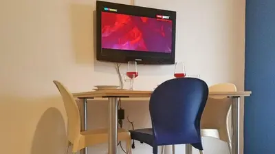 TV i/ili zabavni centar u objektu Apartments Teo