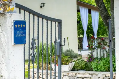 Vrt u objektu Studio Apartment Carpe Diem