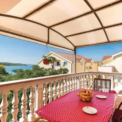 Two-Bedroom Apartment In Srima