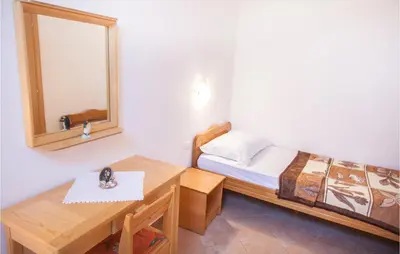 Krevet ili kreveti u jedinici u objektu Two-Bedroom Apartment In Srima
