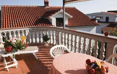 Balkon ili terasa u objektu Two-Bedroom Apartment In Srima