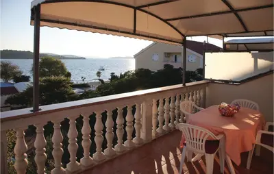Balkon ili terasa u objektu Two-Bedroom Apartment In Srima