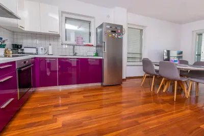Kuhinja ili čajna kuhinja u objektu Apartment Belle Vue