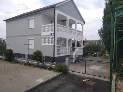 Zgrada u kojoj se nalazi apartman