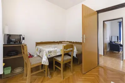 TV i/ili zabavni centar u objektu Apartments Nada