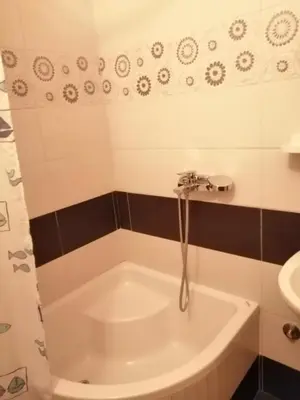 Kupaonica u objektu Apartment in Primosten with sea view, terrace, air conditioning, WiFi 5155-2