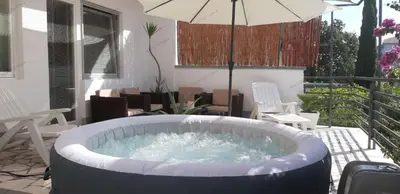 Vrt u objektu Apartment Jacuzzi Residence