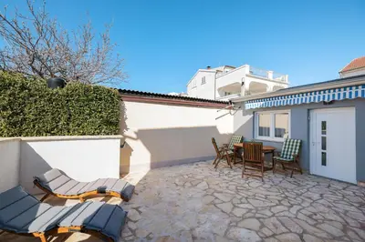 Zgrada u kojoj se nalazi apartman