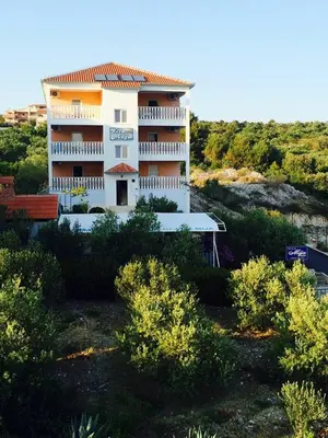 Zgrada u kojoj se nalazi apartman