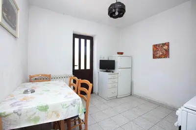 Kuhinja ili čajna kuhinja u objektu Apartments by the sea Stupin Celine, Rogoznica - 21043