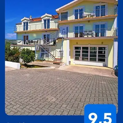 Villa Tea