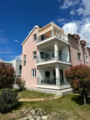 Zgrada u kojoj se nalazi apartman