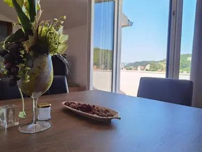 Pogled na planine ili pogled na planine iz apartmana