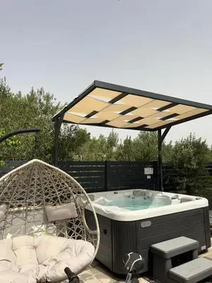 Bazen u objektu Villa Carpe diem ili u blizini
